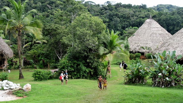 2022 11 16 Panama Embera Indianer 057
