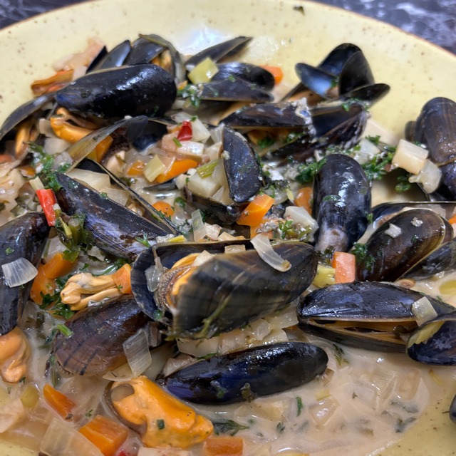 7005 muscheln mit tomatensauce cr