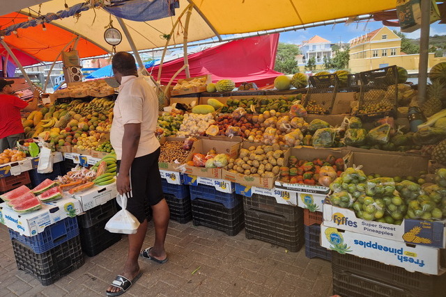 2025 04 01 Curacao Willemstaa 046